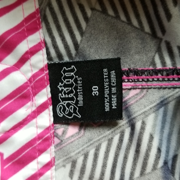 (30) Skin Industries Men's Board Shorts l Large Plaid Print Swim Surf Pool - Picture 3 of 10